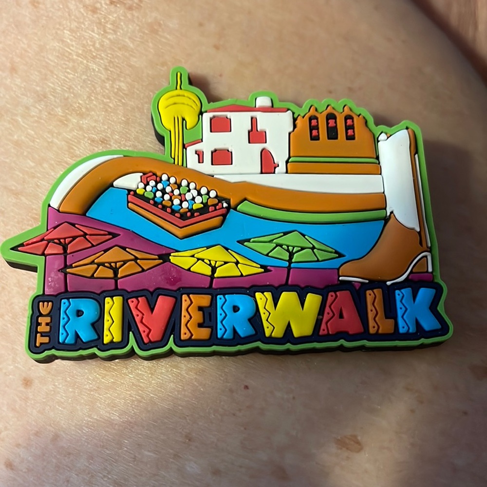 San Antonio Riverwalk boat ride magnet